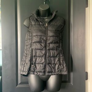 32 degrees hooded vest